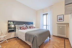 Apartment, 2 Bedrooms | 2 bedrooms, cots/infant beds, free WiFi, bed sheets - Casa Granata by Wonderful Italy (Turin)