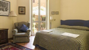 View from room - Lemon Tree Apartment Sistine Chapel (Rome)