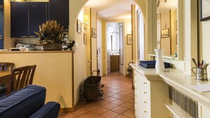 Living area - Lemon Tree Apartment Sistine Chapel (Rome)