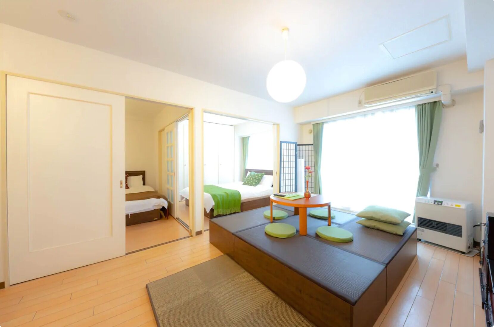 2 bedrooms, desk, iron/ironing board, free WiFi