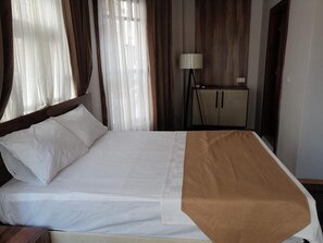 Free WiFi, bed sheets - Masal Suite (Istanbul)