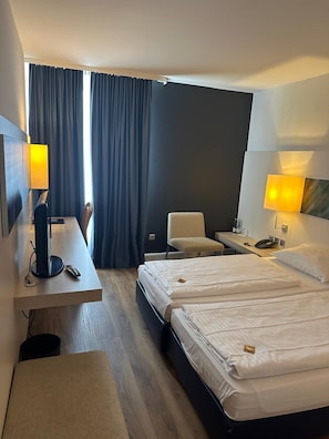 1 bedroom, hypo-allergenic bedding, iron/ironing board, free WiFi