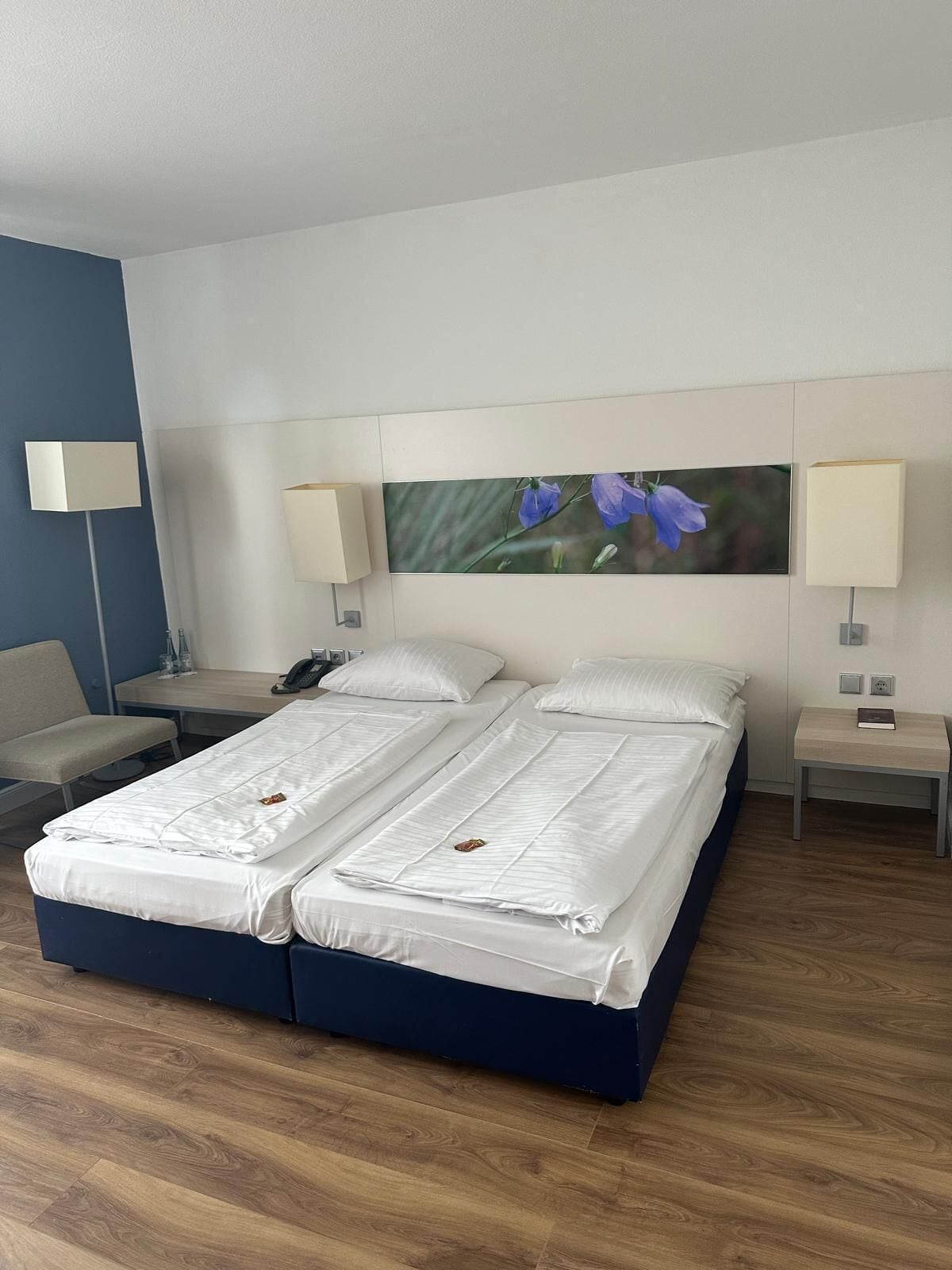 1 bedroom, hypo-allergenic bedding, iron/ironing board, free wifi