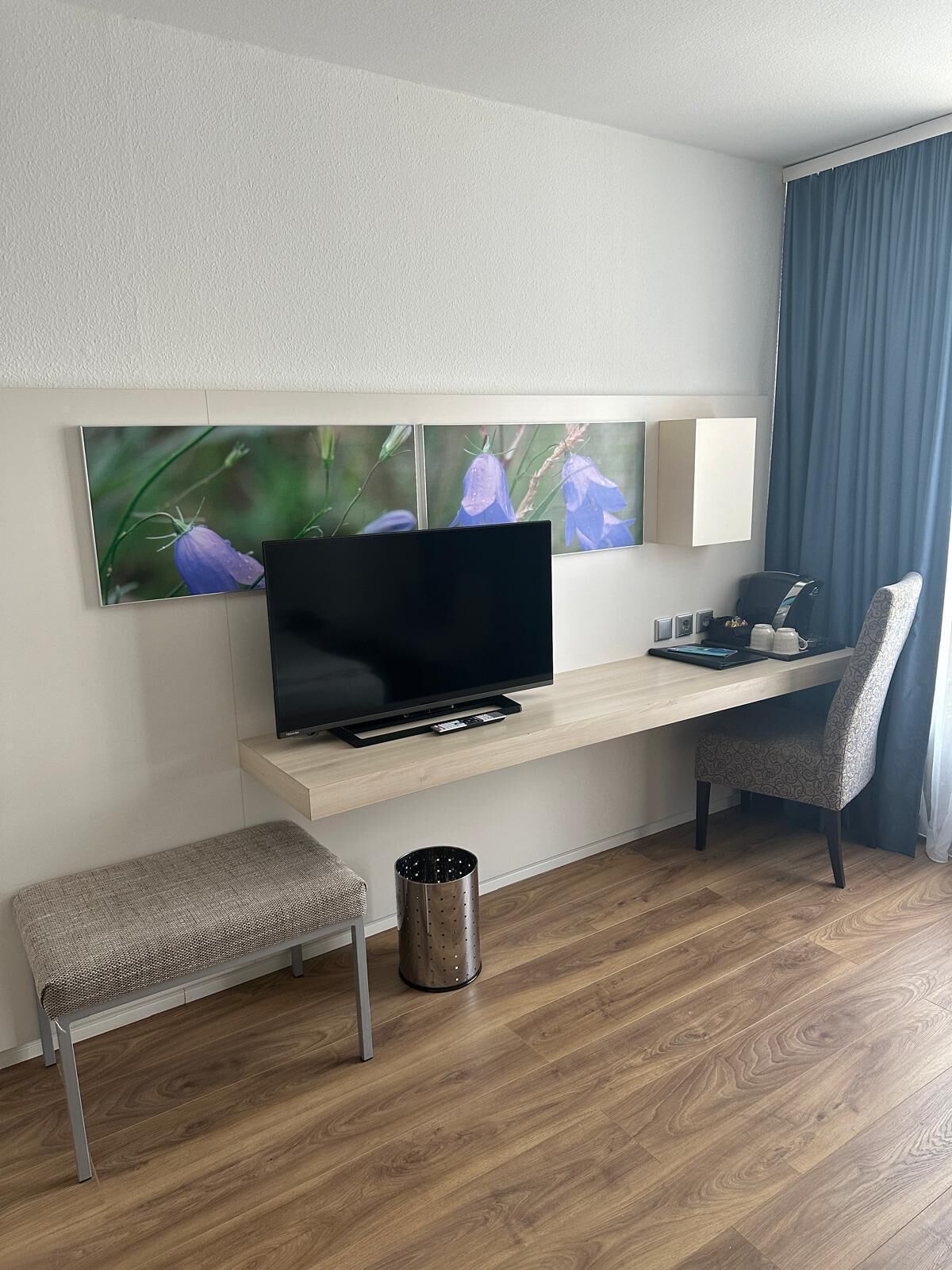 1 bedroom, hypo-allergenic bedding, iron/ironing board, free wifi