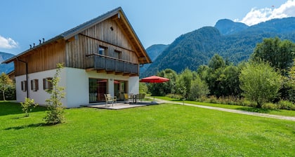 Chalet in Obertraun Near Krippenstein Ski Area