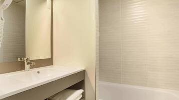 Apartment | Bathroom