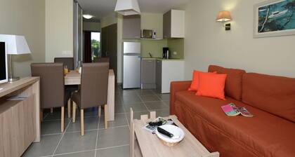 Canal-side Escape w/ Pool