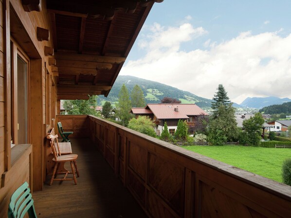 Balcony - Quaint Holiday Home in Reitdorf With Terrace (Flachau)