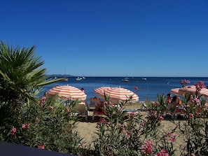 Beach - Spacious Villa With Panoramic Views, Located in the Provence (La Londe-les-Maures)