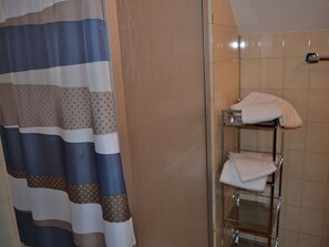 Casa | Baño | Ducha y toallas