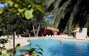 Utomhuspool