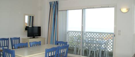 Apartment | Living room