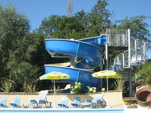 Piscine extérieure