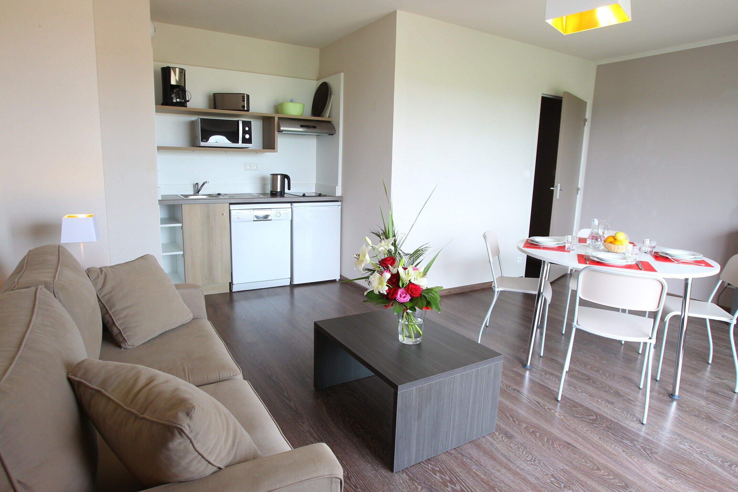 Apartment | Private kitchen | High chair
