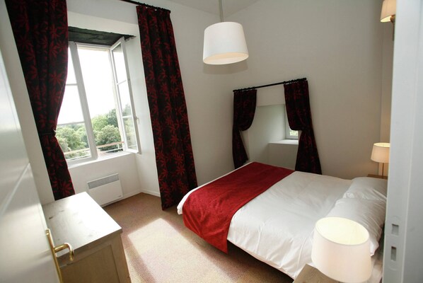 Room - Apartment in Erdeven Near Kerhillio Beach (Erdeven)