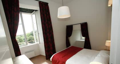 Apartment in Erdeven Near Kerhillio Beach
