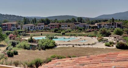 Carefully Furnished Studio at 100 m. From the Beach