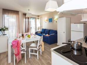 Apartment | Private kitchen - Apartment in Cote D'amour by La Baule Bay (Pornichet)