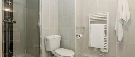 Apartment | Bathroom