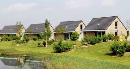 Tail-wagging Lake Escape