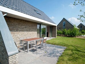 House | Dining