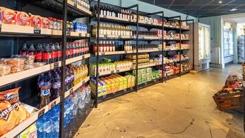 House | Tempat makan