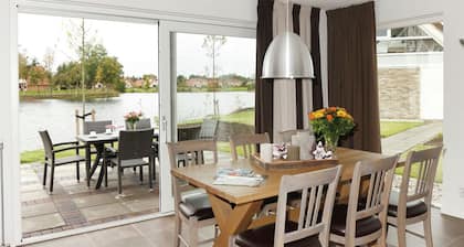 Family Retreat With Garden