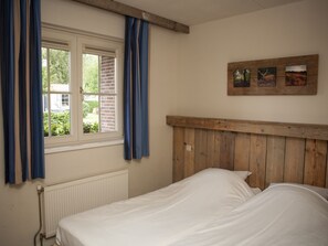 Bungalow | 7 chambres, ameublement personnalisé