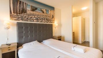 Apartemen | 2 kamar tidur dan dilengkapi dengan perabotan berbeda-beda