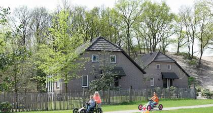 Holiday Home With a Terrace at Bedafse Bergen