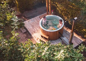 室外 SPA 浴池