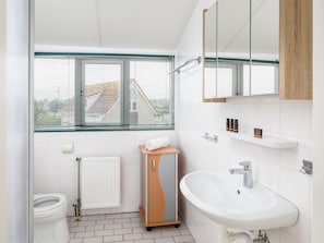 House | Bathroom
