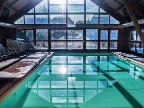 Outdoor pool - Comfortable Chalet With Dishwasher, in Cozy Joue du Loup (Le Dévoluy)