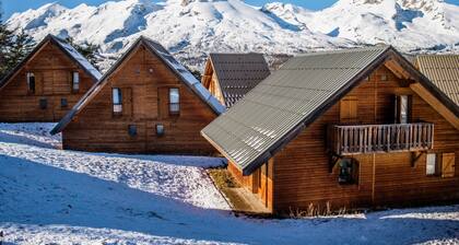 Comfortable Chalet With Dishwasher, in Cozy Joue du Loup