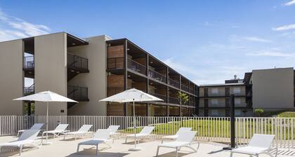 Modern and Comfortable Apartment Near the Pont du Gard