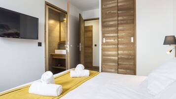 Apartment | Room amenity