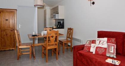 Sunny Vars Apartment