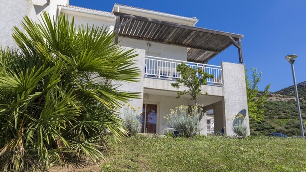 Exterior - Apartment in Corsica Near Beaches (Oletta)