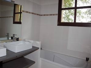 Biệt thự | Phòng tắm | Bồn tắm 