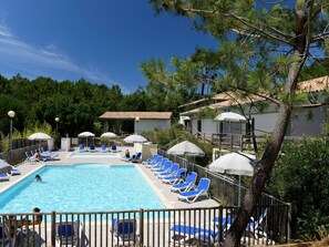 Pool - Apartment in France With Garden or Terrace (Moliets-et-Maa)