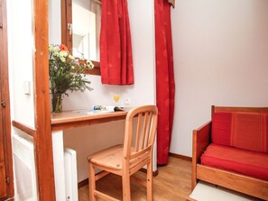 Room - Chalet-style Stay in Val Claret (Tignes)