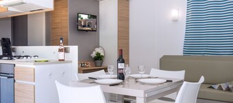 Luxury Chalet With air Conditioning 900 m. From the Beach