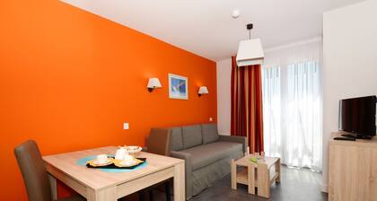 Modern Seaside Apartment