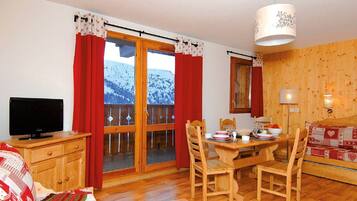 Chalet | Living room