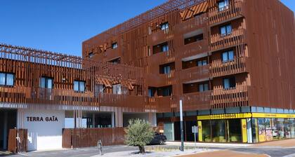 Relaxed Beachside Living in Sete