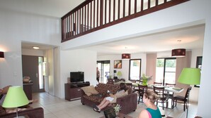 Villa | Woonkamer