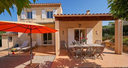 Family-friendly Provence Villa