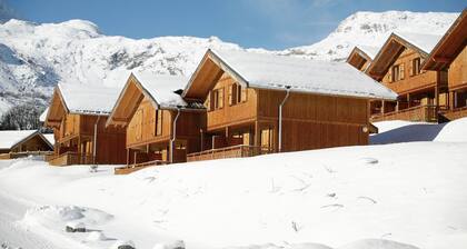 Alpine Retreat With Terrace