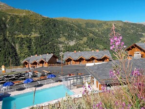 Pool - Rustic Apartment With Dishwasher in Valmeinie (Valmeinier)