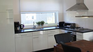 Unclassified image, 4 of 6, button - Comfortable Villa With Dishwasher, Near the Town of Terherne (Terherne)